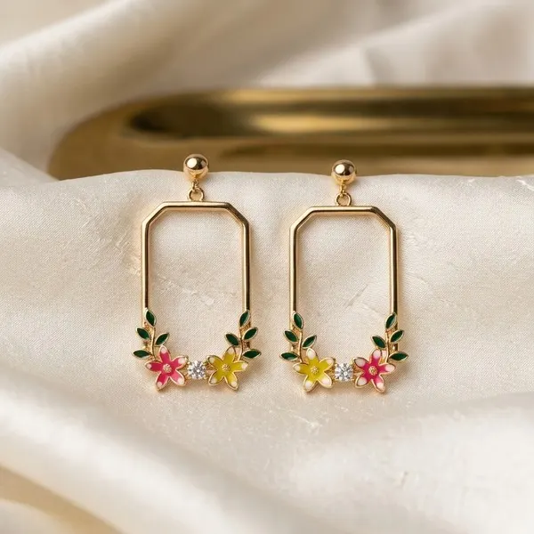 Image de Boucles d'oreilles à motif floral, or 18 carats