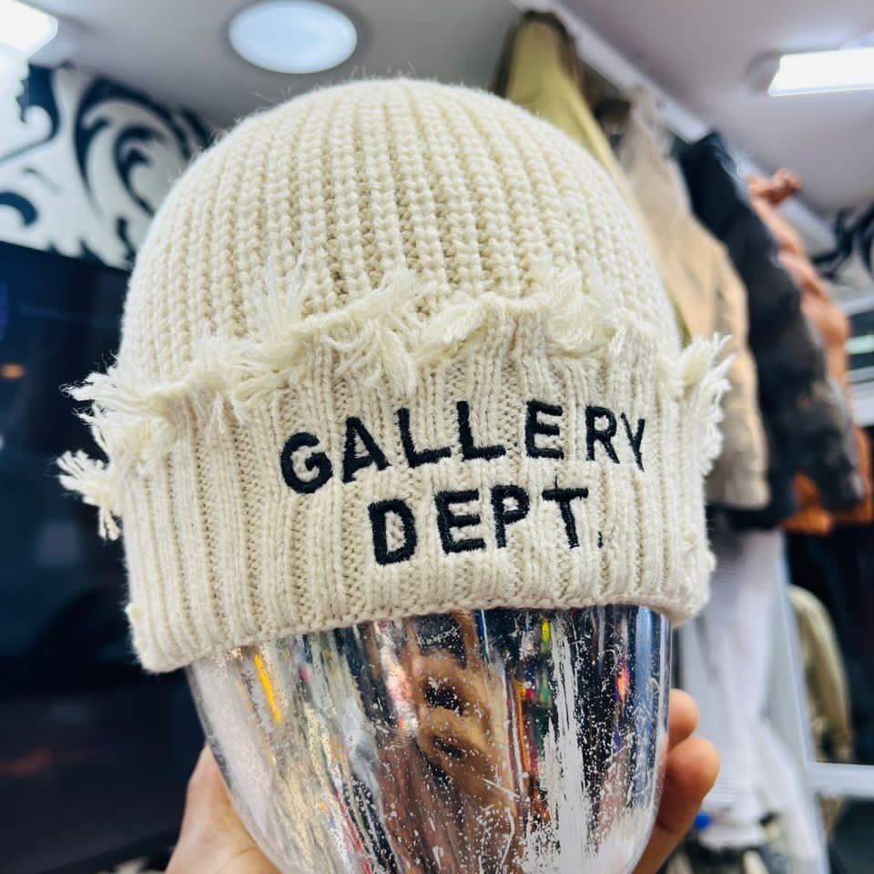 Product image attachment 4 - Bonnet GALLERY DEPT