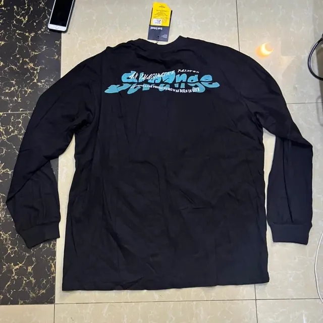 Image de T-shirt longue manche