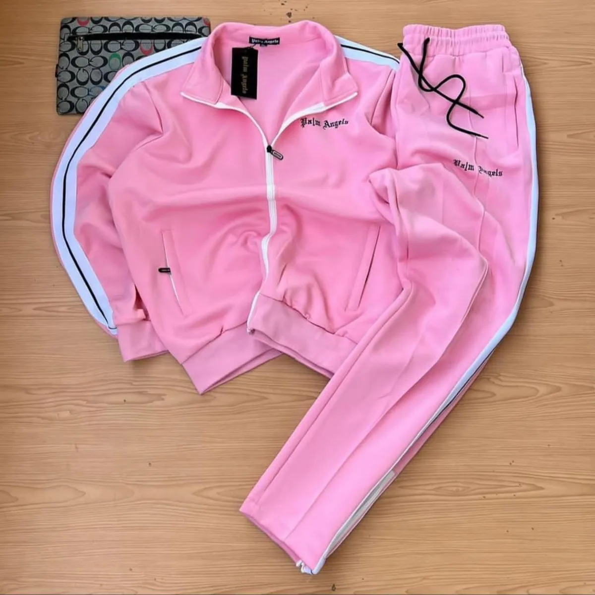 Photo 1 du produit - Jogging des Palm Angels