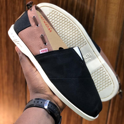 Product image attachment 2 - sneaker