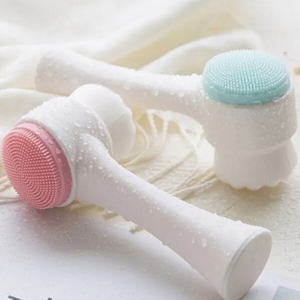 Image de BROSSE DE NETTOYAGE EN SILICONE