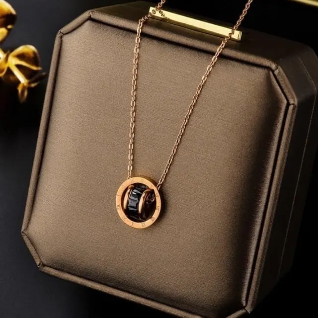 Image de collier femme