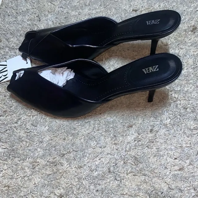 Image of Ladies shoes