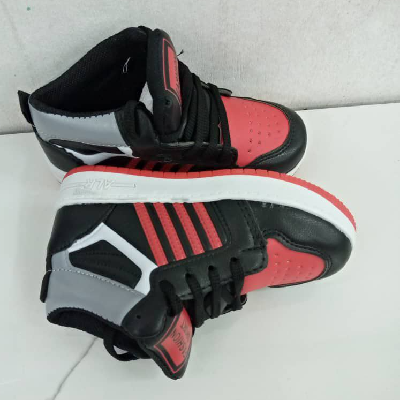 Product image attachment 2 - Sneakers