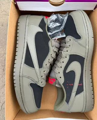 Product image attachment 4 - Nike air