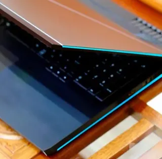 Product image attachment 3 - Alienware 17 R4
