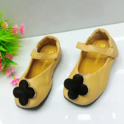 Image de chaussures pour enfants