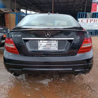 Photo 3 du produit  - Mercedes C250 2013