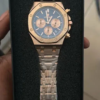 Photo 1 du produit  - Montre de Luxe