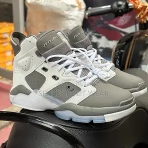 Photo 2 du produit  - Jordan 6
