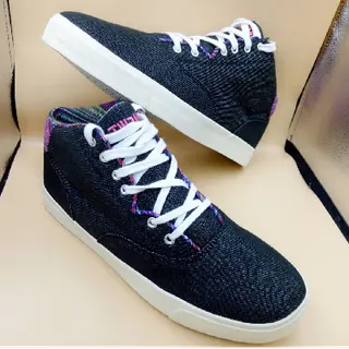 Photo 1 du produit  - Chaussures faits en Jean