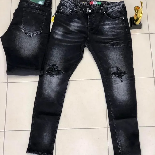 Image de pantalon jean destroy