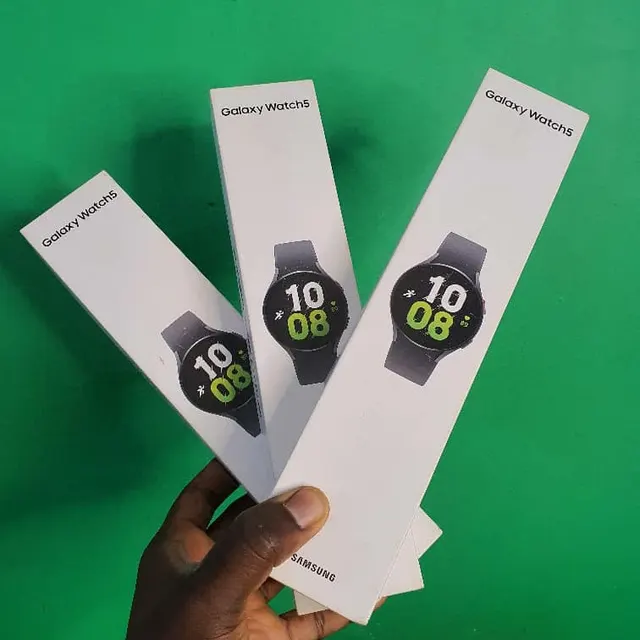 Image de SAMSUNG GALAXY WATCH 5 CLEAN