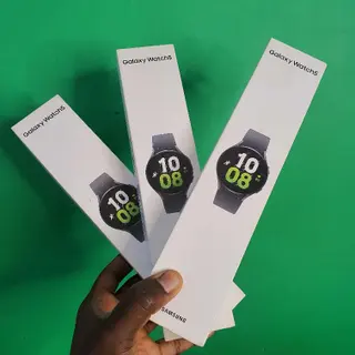 Photo 1 du produit  - SAMSUNG GALAXY WATCH 5 CLEAN
