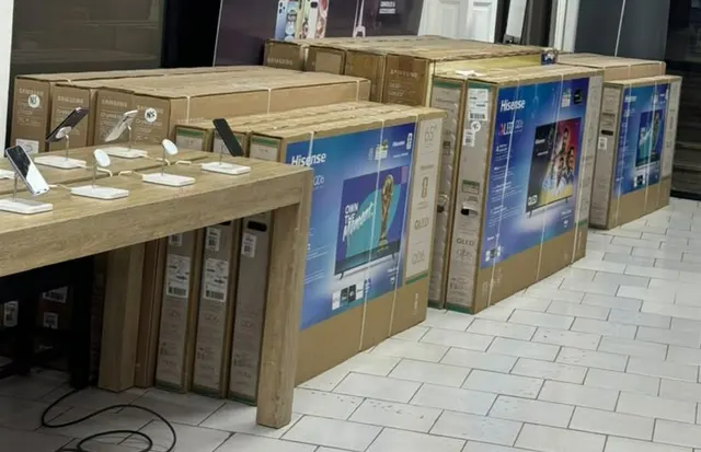 Image of TV HISENSE 55 POUCES 4K
