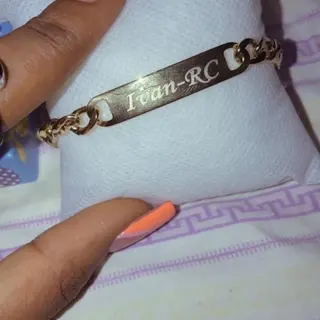 Photo 2 du produit  - bracelet personnalisé en or , noir ou argent