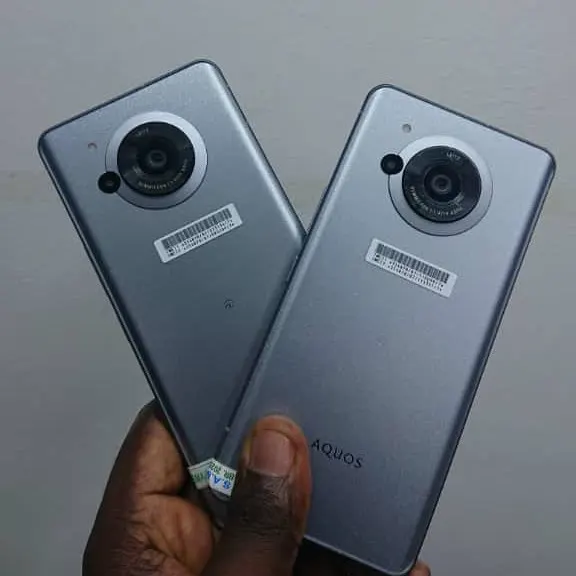Image de AQUOS SHARP R7 5G 256G