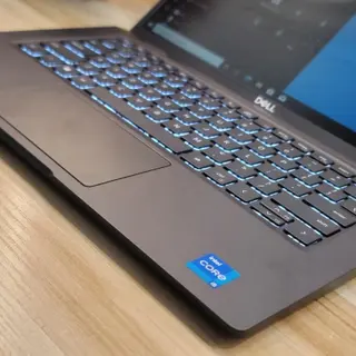 Product image attachment 2 - Dell latitude 7320