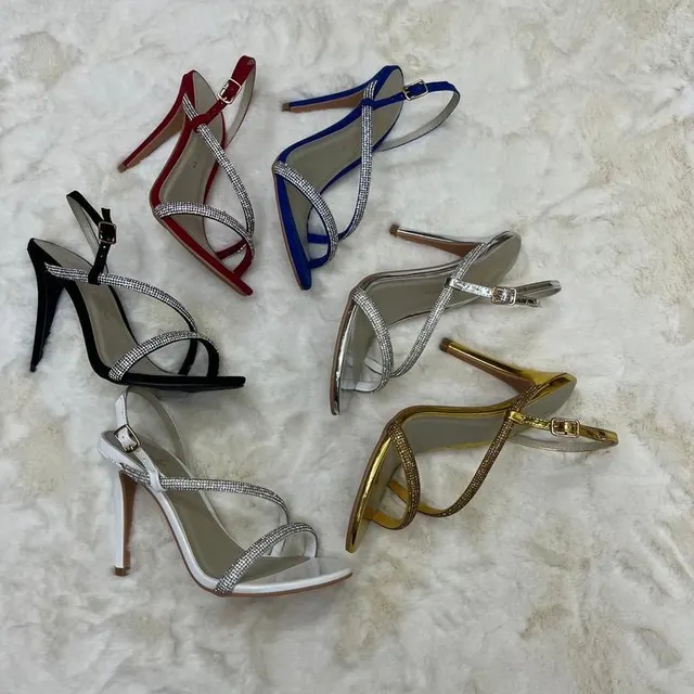 Image de Sandales à talons: 37-40