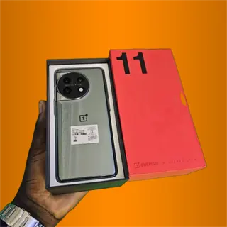 Product image attachment 1 - ONEPLUS 11 - 256G HDD - 16G RAM