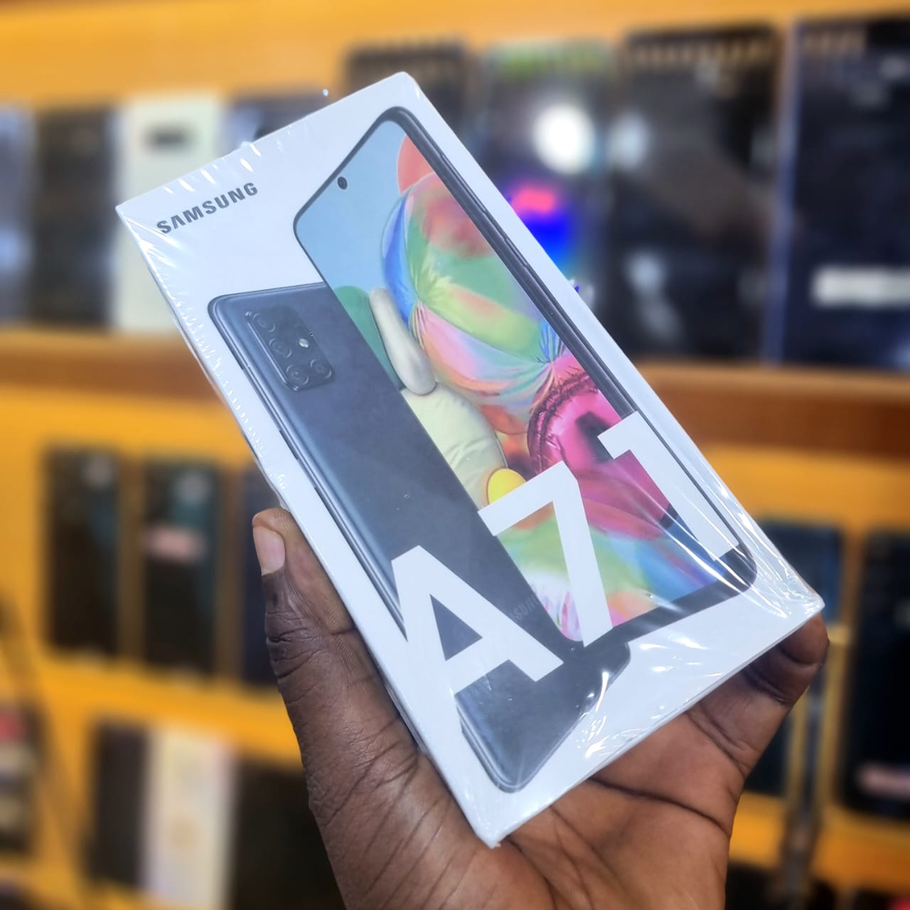 Product image attachment 1 - Samsung Galaxy A71 128/6