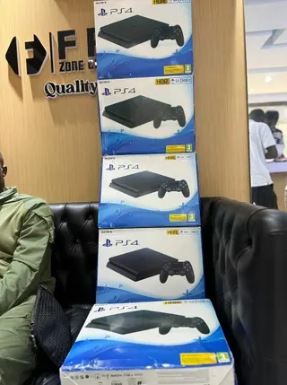 Product image attachment 1 - PS4 SCELLE NEUF 500G