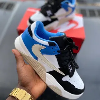 Photo 2 du produit  - TRAVIS SCOTT X JORDAN JUMPMAN JACK 40 - 45