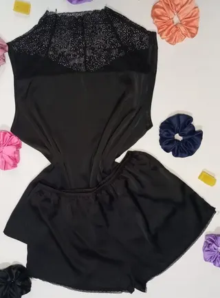 Photo 1 du produit  - Ensemble débardeur + short pour dormir