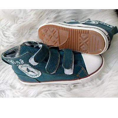 Image de Chaussures Enfant pointure 19-25