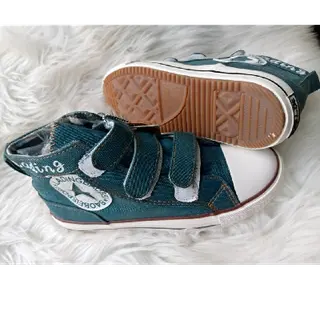 Product image attachment 1 - Kids Shoe size 19-25