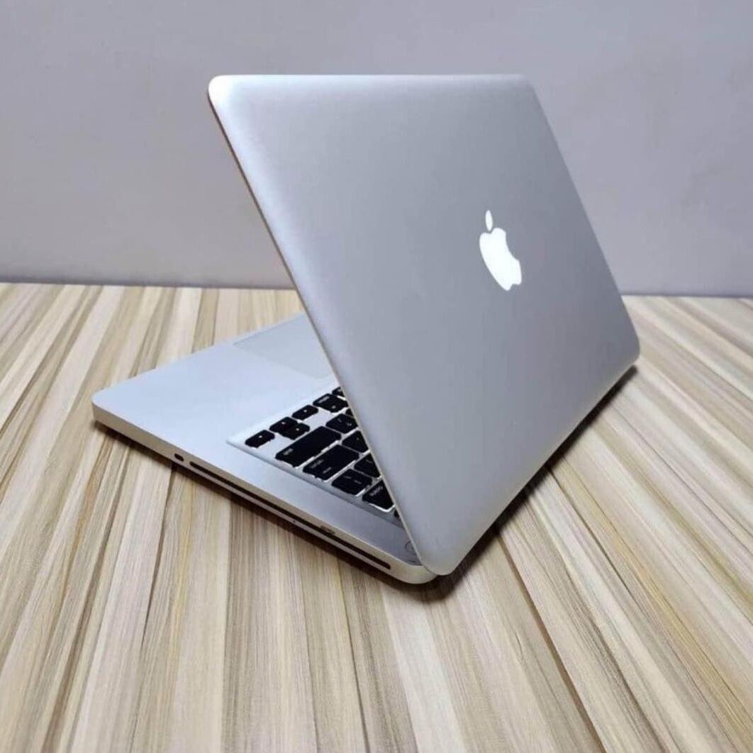 2012 MacBook Pro 1.5g dédié 8g Ram 500gb hdd