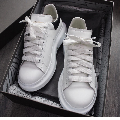Photo 2 du produit  - Chaussures McQueen