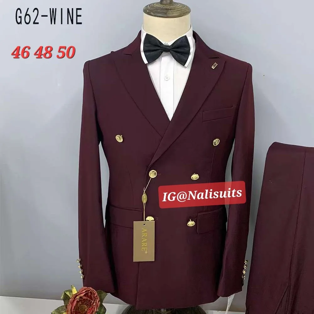Photo 1 du produit - COSTUME DE COSTUME