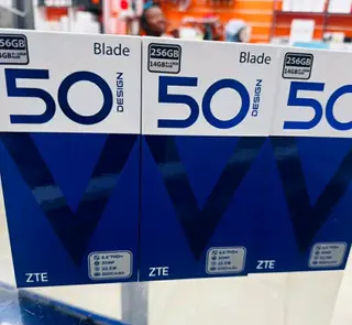 Photo 1 du produit  - TELEPHONE ZTE BLADE V50 - 256G