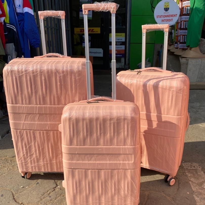 Photo 3 du produit - valise silicone 3en1