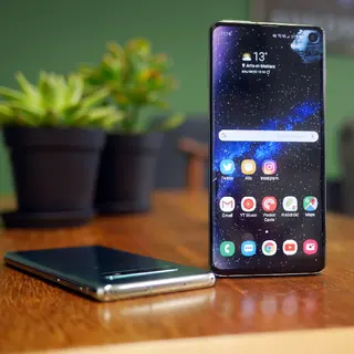 Photo 2 du produit  - Samsung Galaxy S10 5G 512G