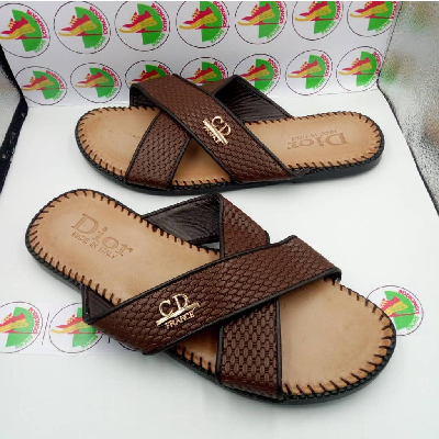 Photo 1 du produit - Babouches Dior