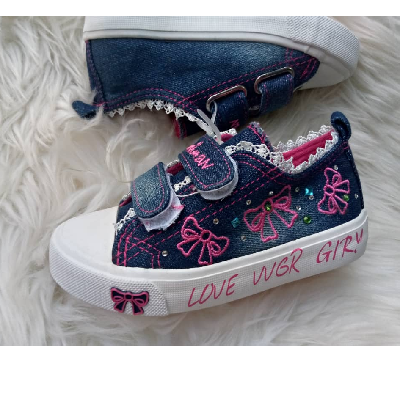 Product image attachment 1 - Kids Shoe size 19-25