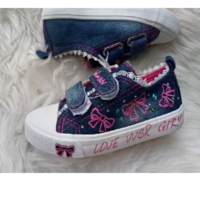 Image de Chaussures Enfant pointure 19-25