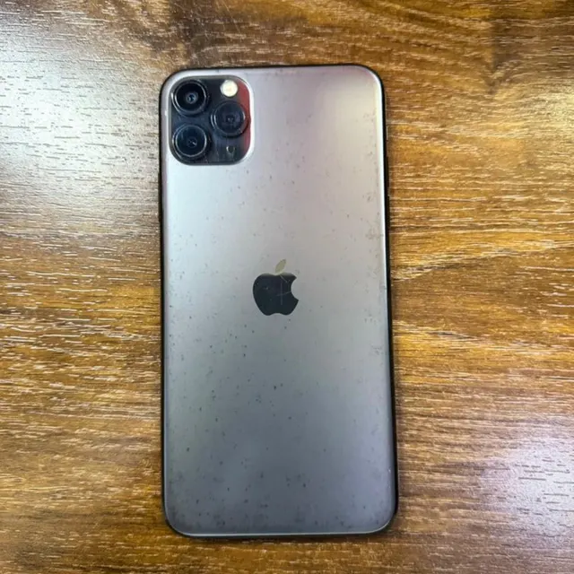 Image de iPhone 11 Pro Max 64 giga afficheur changé