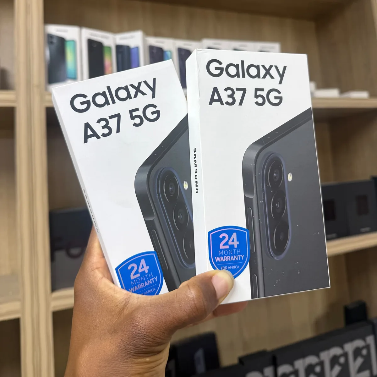 Photo 1 du produit - SAMSUNG GALAXY A37 5G 256G