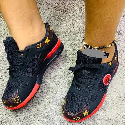 Image de Baskets Homme-Femme