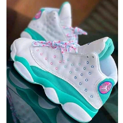 Product image attachment 1 - White shoes