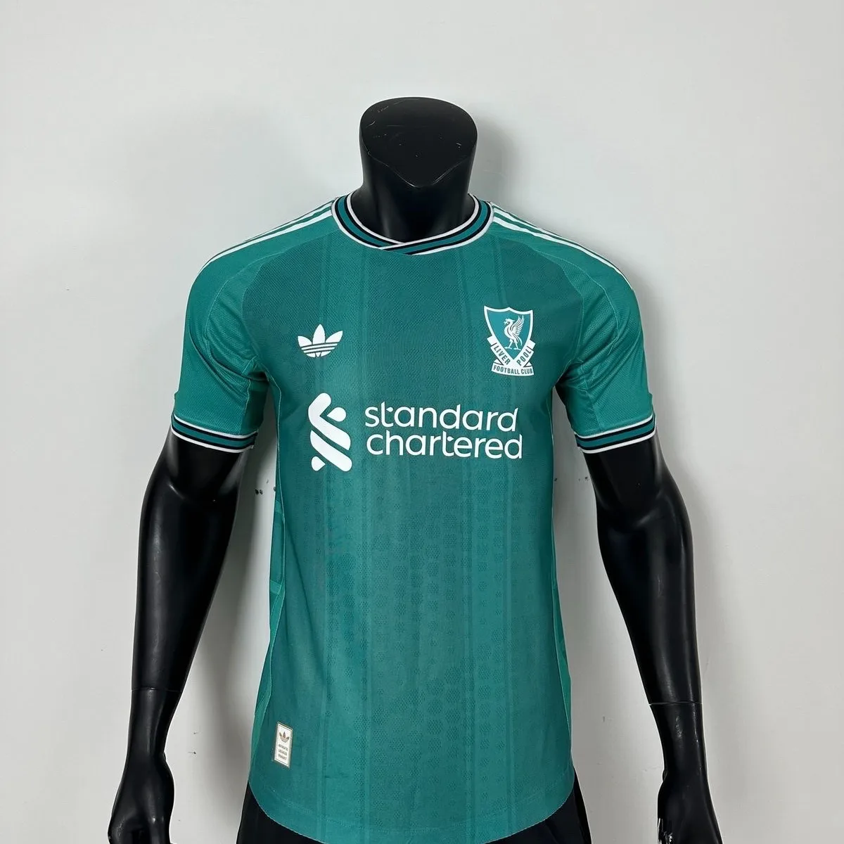 Photo 1 du produit - MAILLOT LIVERPOOL VERT