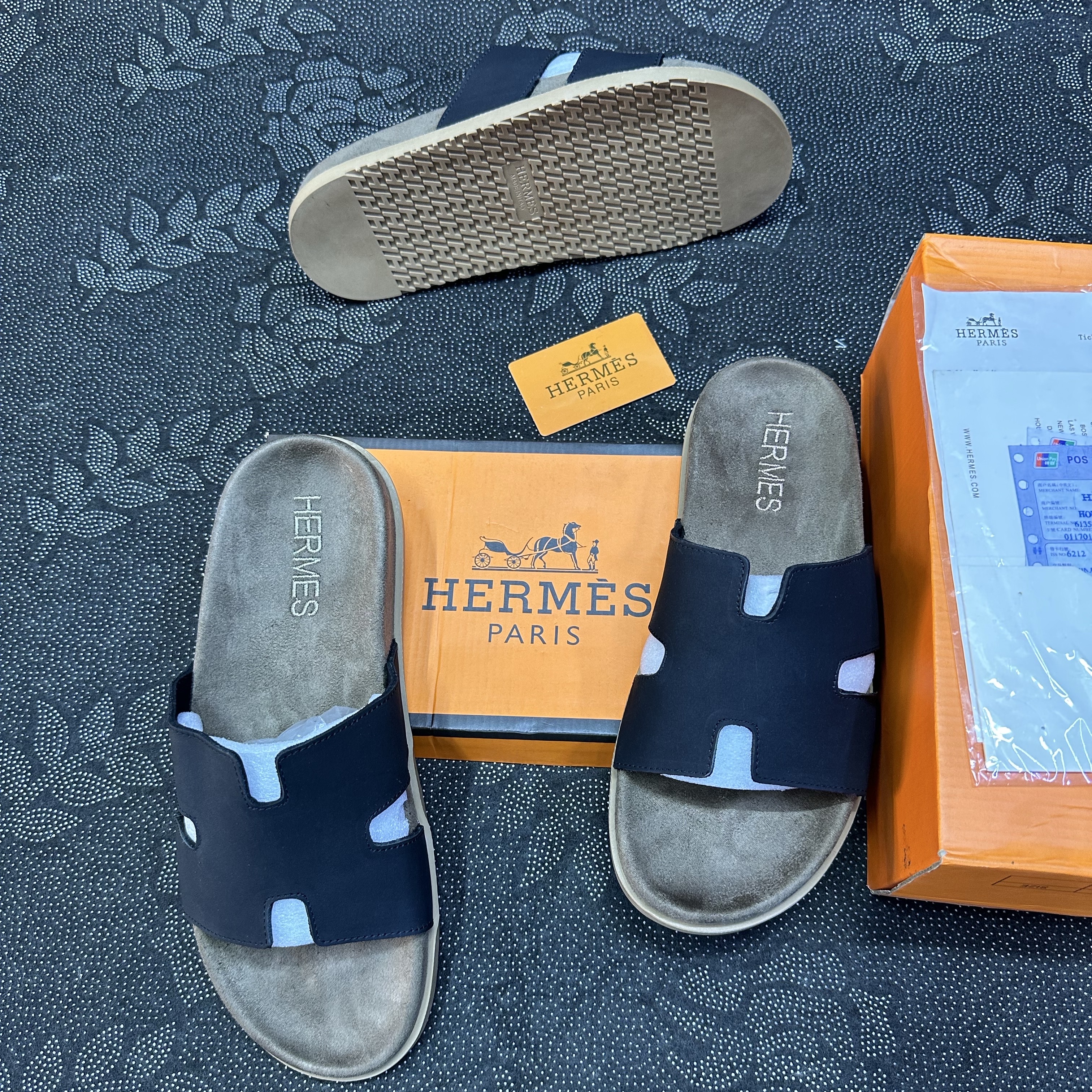 Product image attachment 4 - babouche hermes homme