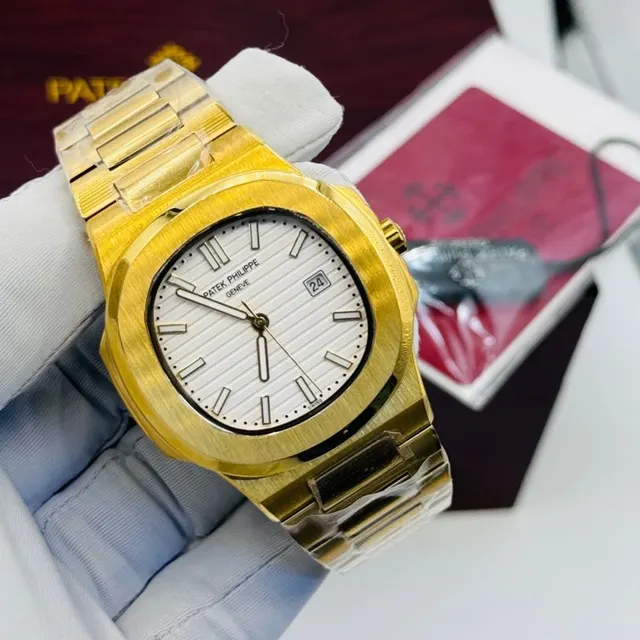 Image of PATEK PHILIPPE Nautilus