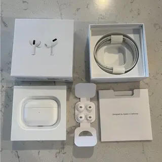 Product image attachment 1 - AirPods Pro 2