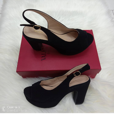 Photo 1 du produit - Talons valentino garavani