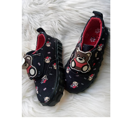 Product image attachment 1 - Kids Shoe size 19-25